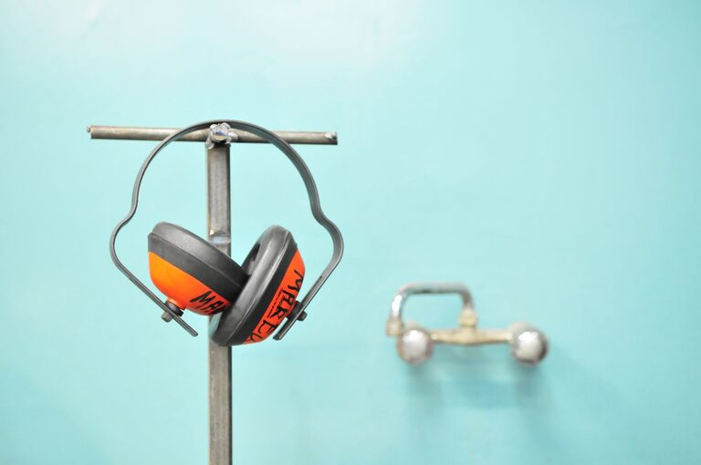 Simple Ways to Reduce Noise at Home for a Peaceful Environment